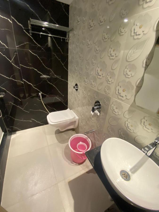 Hotel Bkc Crown - Near Trade Centre, Visa Consulate Bombay Esterno foto