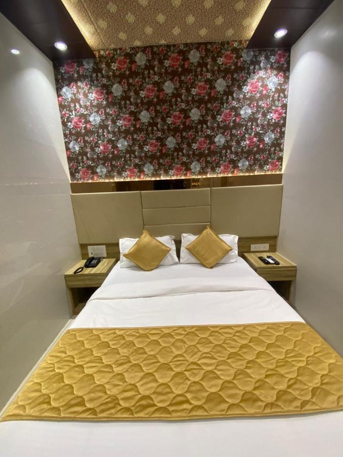 Hotel Bkc Crown - Near Trade Centre, Visa Consulate Bombay Esterno foto