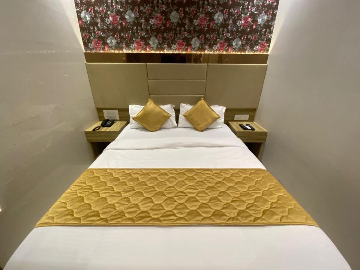 Hotel Bkc Crown - Near Trade Centre, Visa Consulate Bombay Esterno foto