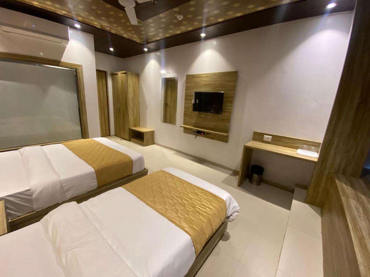 Hotel Bkc Crown - Near Trade Centre, Visa Consulate Bombay Esterno foto