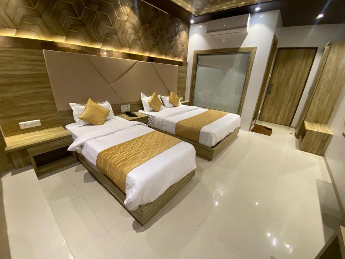Hotel Bkc Crown - Near Trade Centre, Visa Consulate Bombay Esterno foto